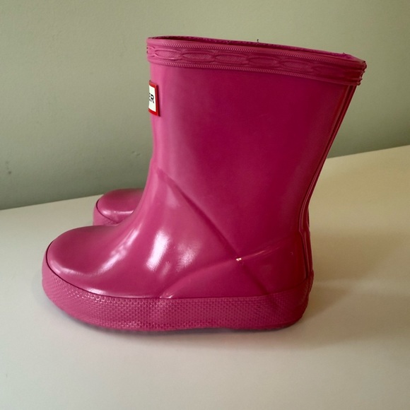 Hunter Kids Bright Pink Rain Boots - size 6 - EUC - Picture 5 of 9